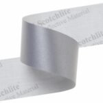 3M™ Scotchlite™ Tela Reflectiva, 8912, Plateada, 38.1 mm x 100 m, 8 Rollos/Caja